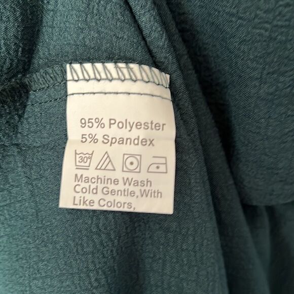 Shein Plus Green Button Notched Collar Detail Dress - Picture 5 of 6